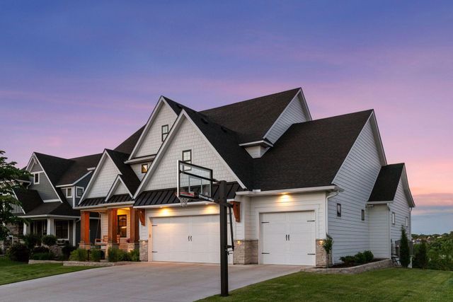 6356 Yuma Lane N, Maple Grove, MN 55311