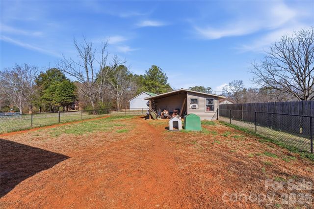 1372 Lucy Drive, Lincolnton, NC 28092