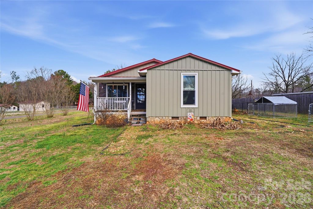 1372 Lucy Drive, Lincolnton, NC 28092
