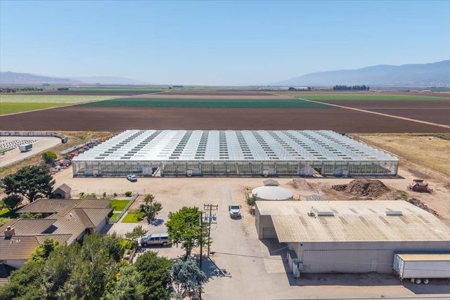 23820 Potter Road, Salinas, CA 93908