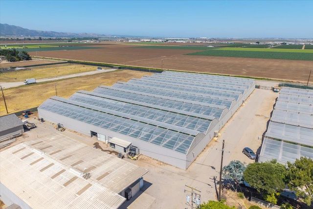 23820 Potter Road, Salinas, CA 93908