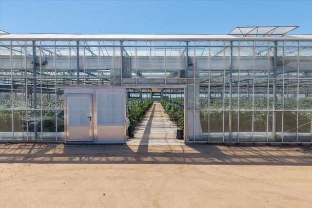 23820 Potter Road, Salinas, CA 93908