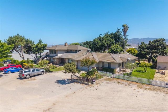 23820 Potter Road, Salinas, CA 93908