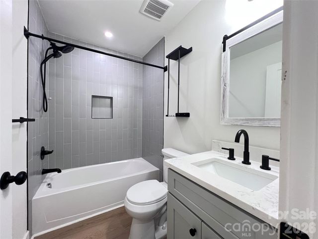 1003 N Cansler Street, Kings Mountain, NC 28086