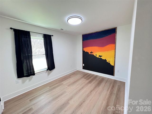 1003 N Cansler Street, Kings Mountain, NC 28086