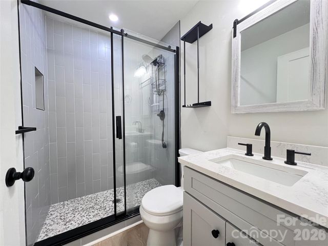 1003 N Cansler Street, Kings Mountain, NC 28086