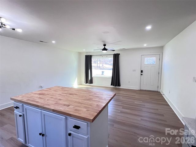 1003 N Cansler Street, Kings Mountain, NC 28086