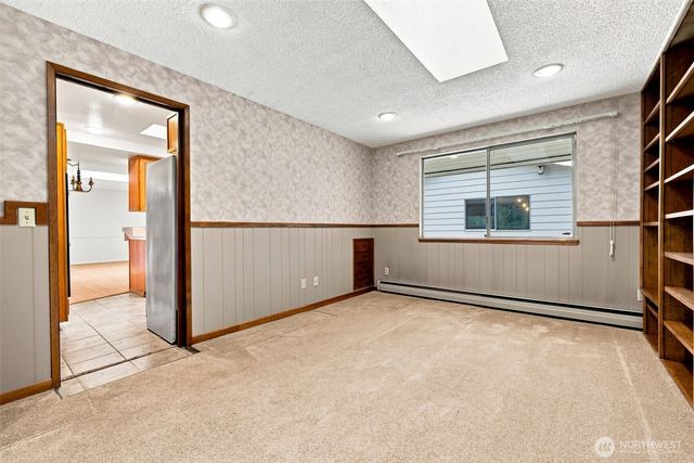 7412 104th Street E, Puyallup, WA 98373