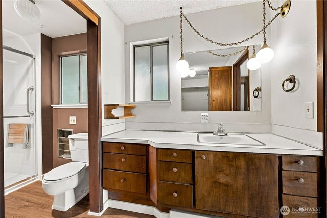 7412 104th Street E, Puyallup, WA 98373