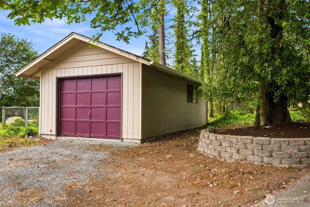 7412 104th Street E, Puyallup, WA 98373