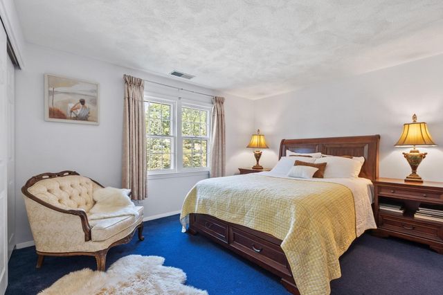 47 Cortland Ln 47, Boxborough, MA 01719