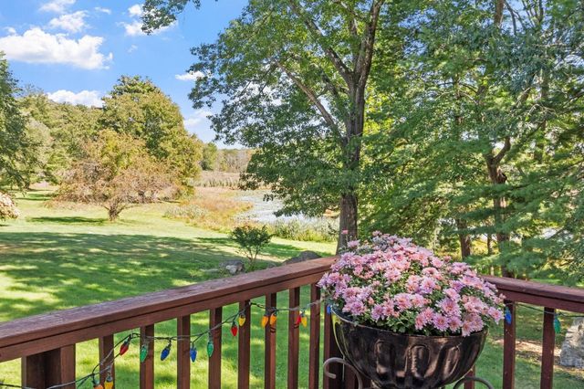 47 Cortland Ln 47, Boxborough, MA 01719