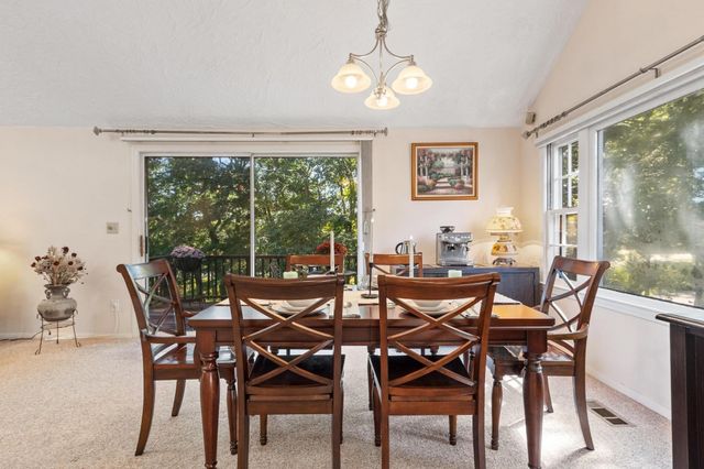 47 Cortland Ln 47, Boxborough, MA 01719
