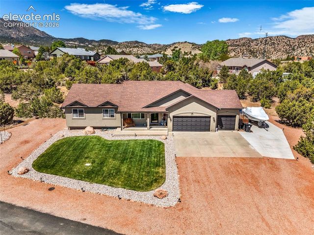 35 Cougar Loop, Canon City, CO 81212