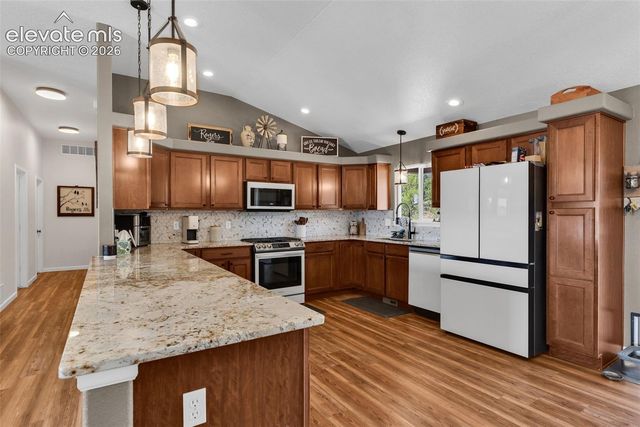 35 Cougar Loop, Canon City, CO 81212