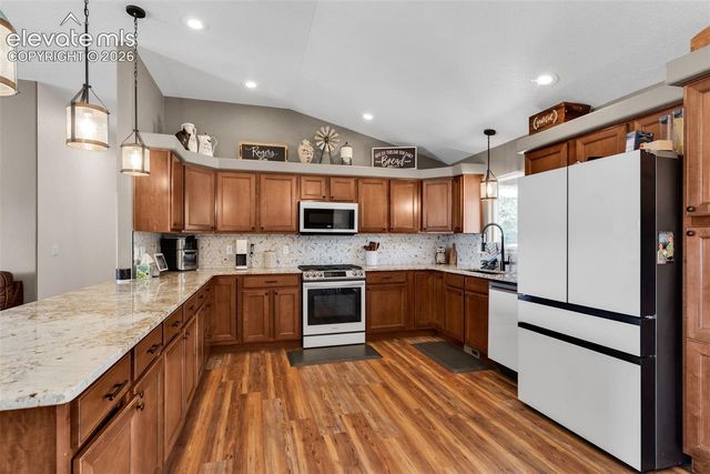 35 Cougar Loop, Canon City, CO 81212