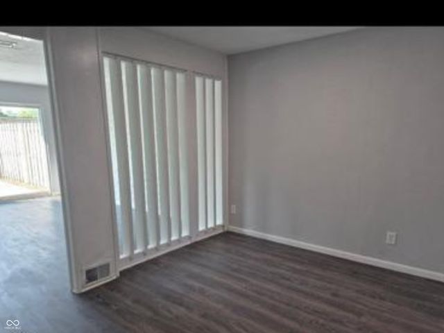7411 Country Brook Drive, Indianapolis, IN 46260