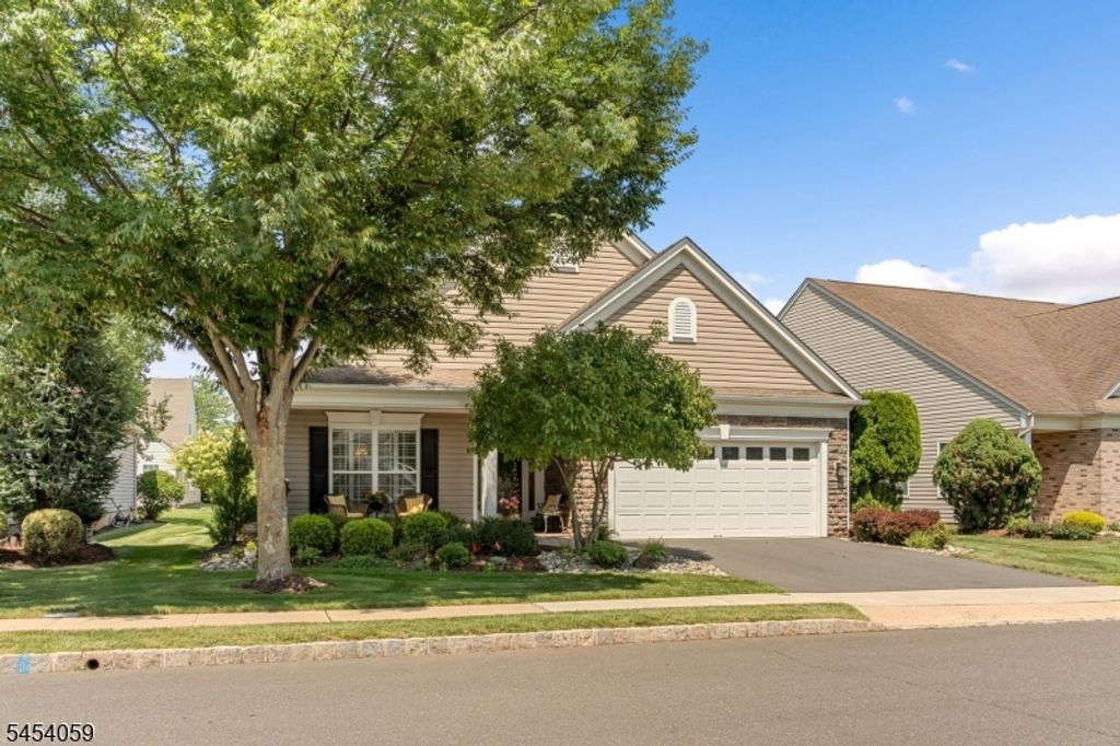 441 Crossfields Ln, Franklin Twp., NJ 08873 — photo 3
