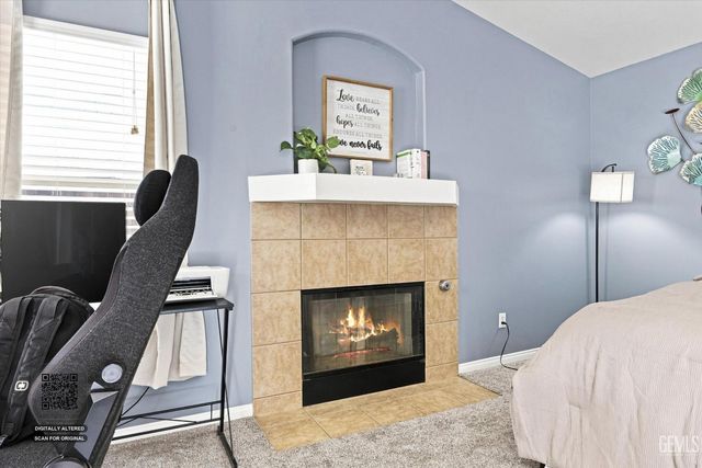 2705 Macau Street, Bakersfield, CA 93313