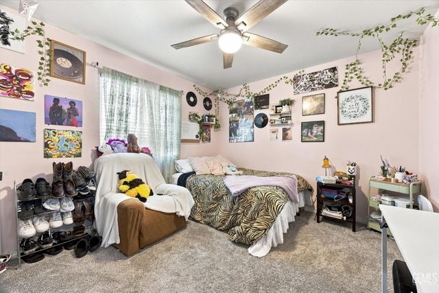 2705 Macau Street, Bakersfield, CA 93313