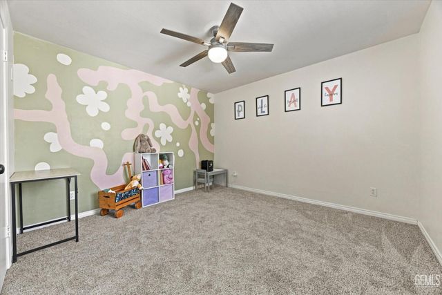 2705 Macau Street, Bakersfield, CA 93313