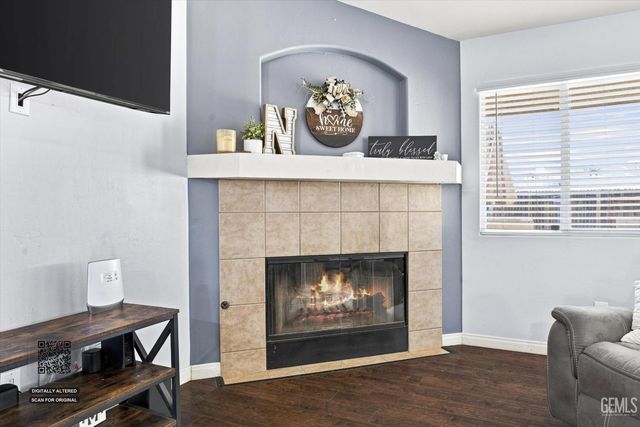 2705 Macau Street, Bakersfield, CA 93313