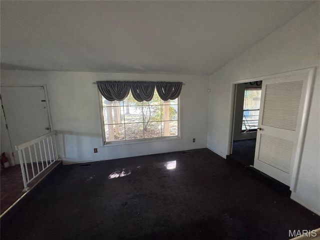 12582 Springtrail Drive, Black Jack, MO 63033