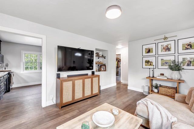 1216 9TH STREET, Green Bay, WI 54304