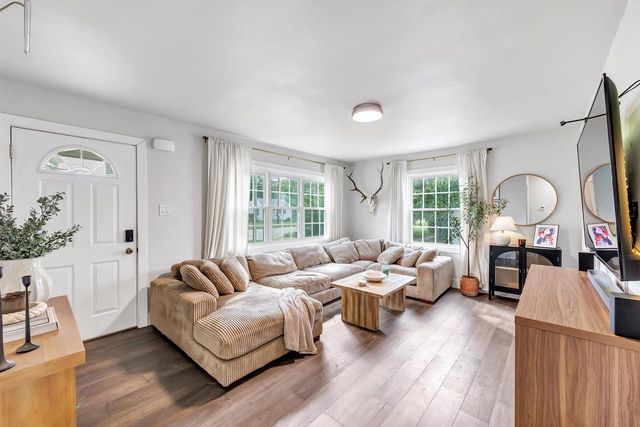 1216 9TH STREET, Green Bay, WI 54304
