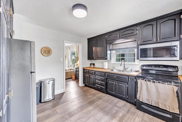 1216 9TH STREET, Green Bay, WI 54304
