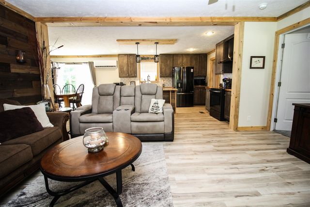 10877 Floating Bridge Road, Marcellus, MI 49067