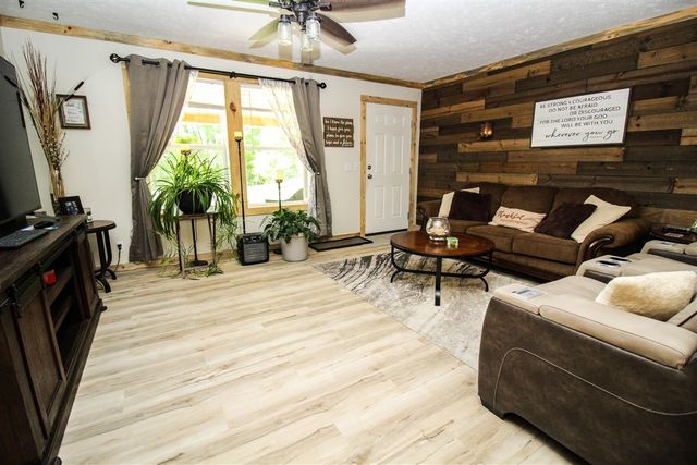 10877 Floating Bridge Road, Marcellus, MI 49067