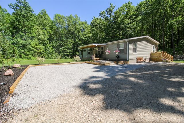 10877 Floating Bridge Road, Marcellus, MI 49067