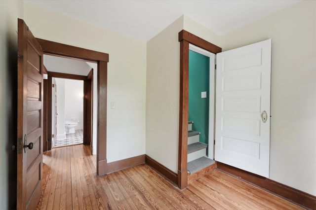 111 Crestview Road, Columbus, OH 43202