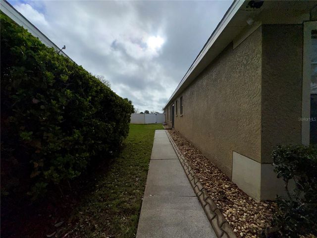 11324 PALM ISLAND AVENUE, Riverview, FL 33569