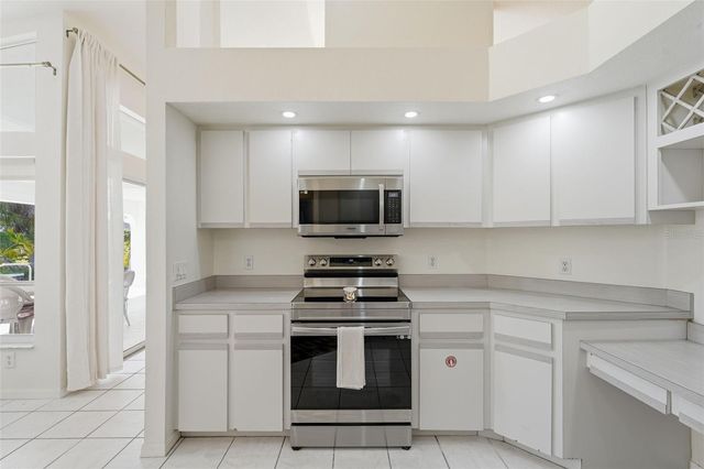 275 ROTONDA BOULEVARD N, Rotonda West, FL 33947
