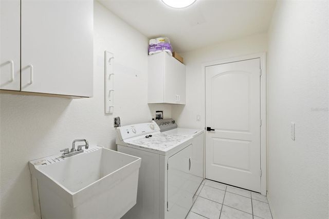 275 ROTONDA BOULEVARD N, Rotonda West, FL 33947
