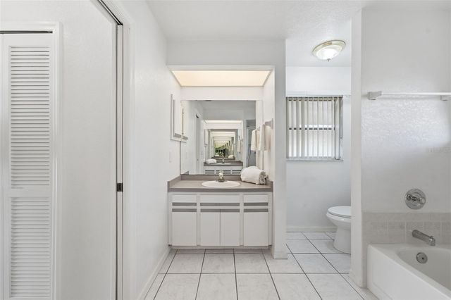 275 ROTONDA BOULEVARD N, Rotonda West, FL 33947