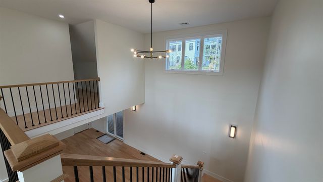 55 Indian Rock Road, Bedford, NH 03110