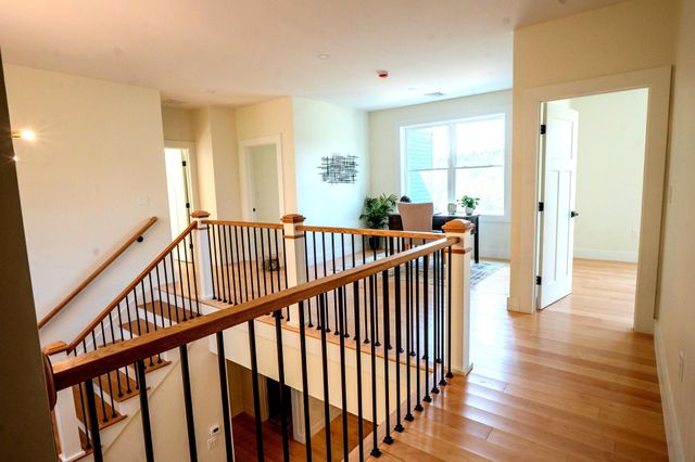 55 Indian Rock Road, Bedford, NH 03110