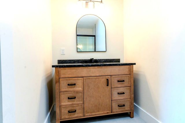 55 Indian Rock Road, Bedford, NH 03110