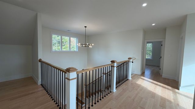 55 Indian Rock Road, Bedford, NH 03110