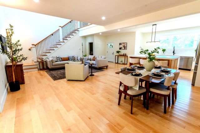 55 Indian Rock Road, Bedford, NH 03110