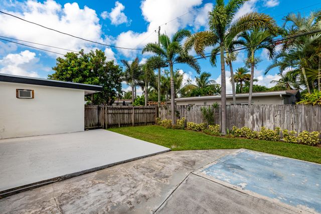 2733 NE 6th Avenue, Wilton Manors, FL 33334