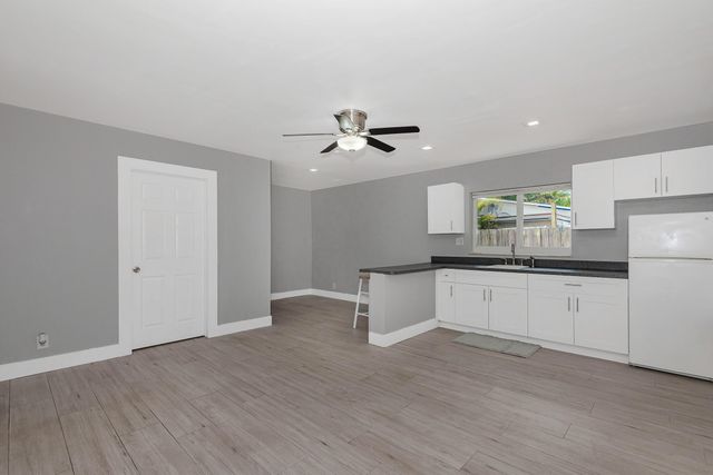 2733 NE 6th Avenue, Wilton Manors, FL 33334