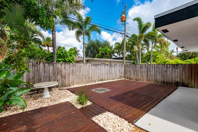 2733 NE 6th Avenue, Wilton Manors, FL 33334
