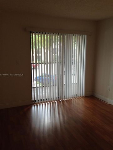 15689 SW 106th Ln 702, Miami, FL 33196