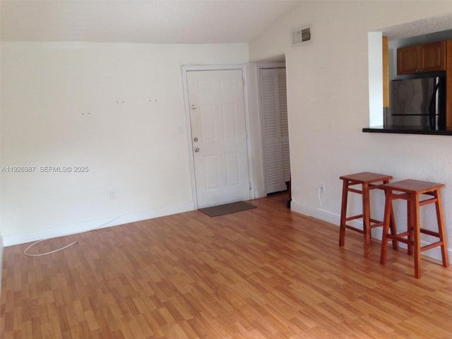 15689 SW 106th Ln 702, Miami, FL 33196