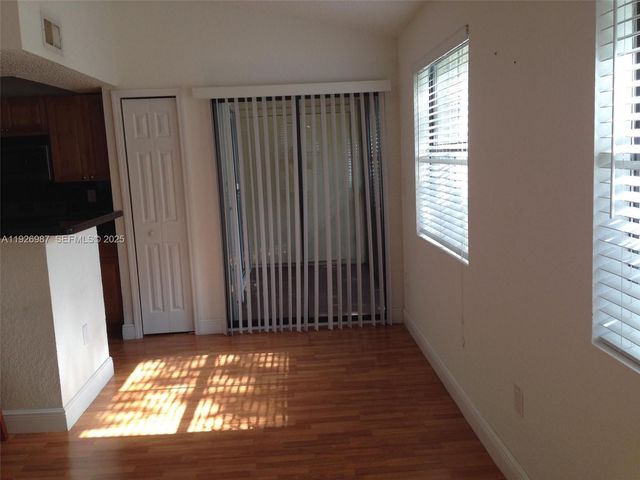 15689 SW 106th Ln 702, Miami, FL 33196