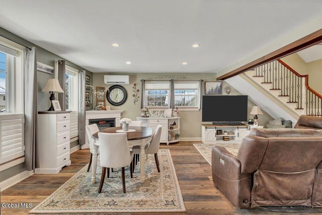 2A Castle Drive, Stillwater, NY 12170